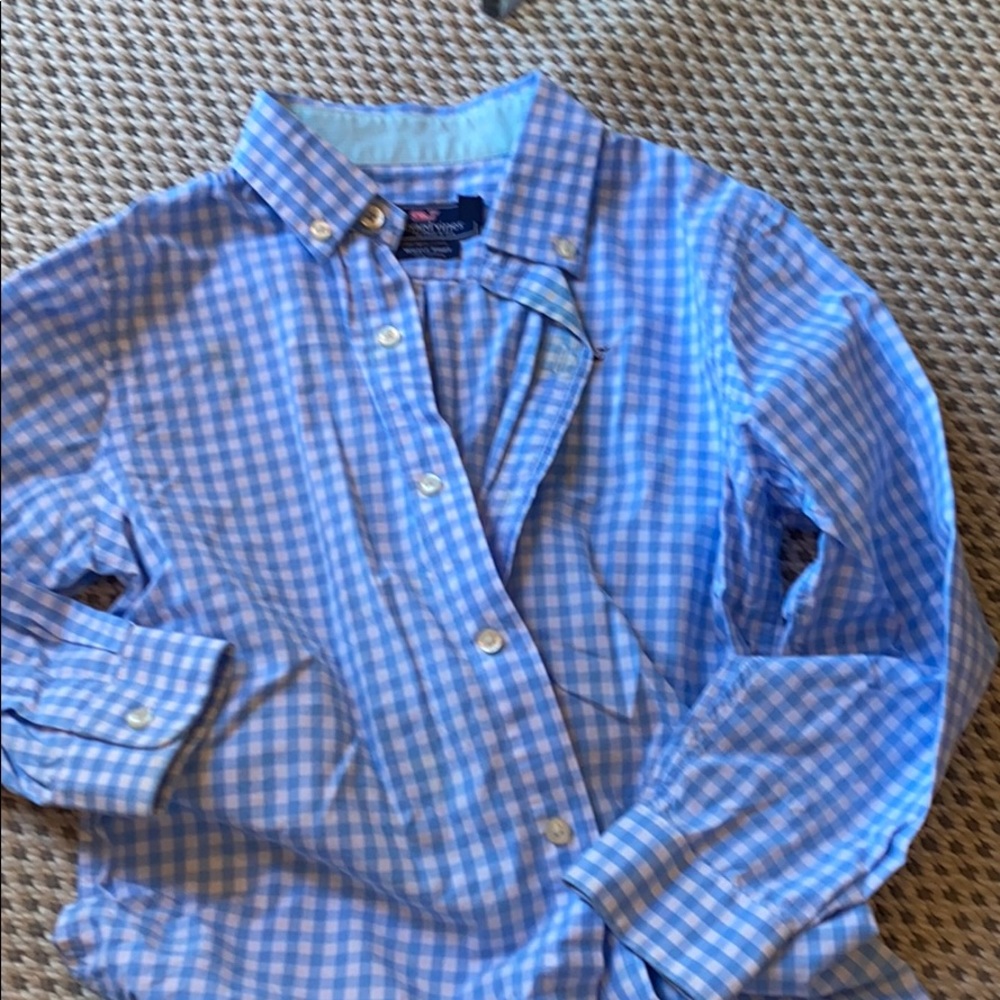 Vineyard Vines boy shirt